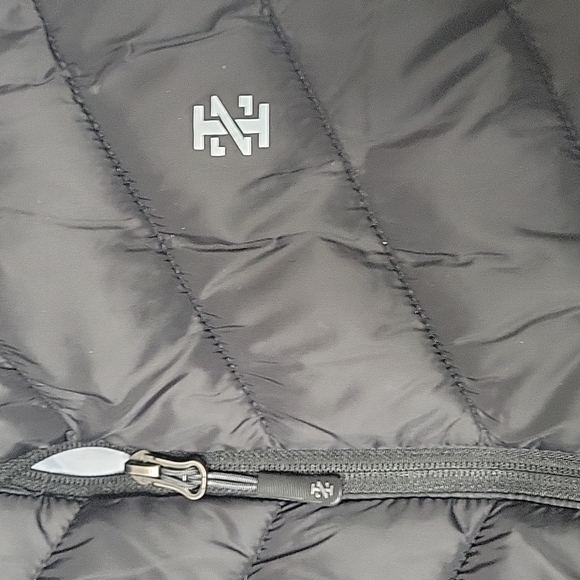 Izod Bubble Vest - Picture 2 of 4